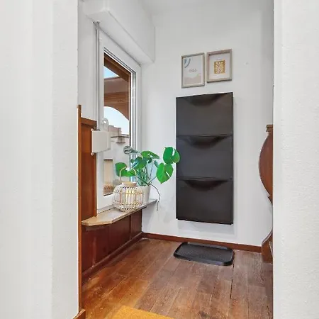 Ddhomes 4 Raum 7 Betten Mit Terrasse Naehe Am Rhein أندرناخ